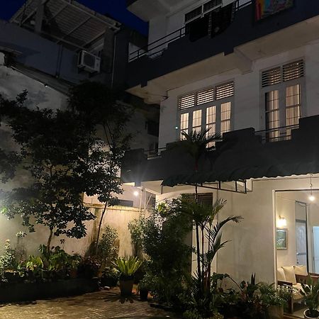 Holiday Inn Unawatuna Ngoại thất bức ảnh