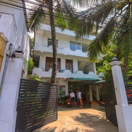 Holiday Inn Unawatuna Ngoại thất bức ảnh
