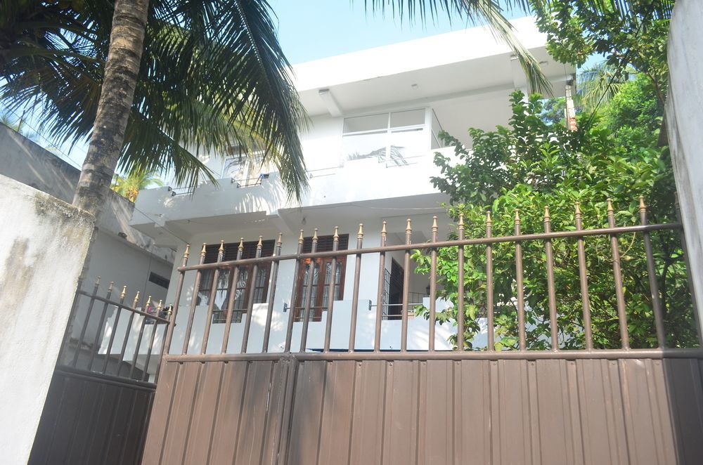 Holiday Inn Unawatuna Ngoại thất bức ảnh