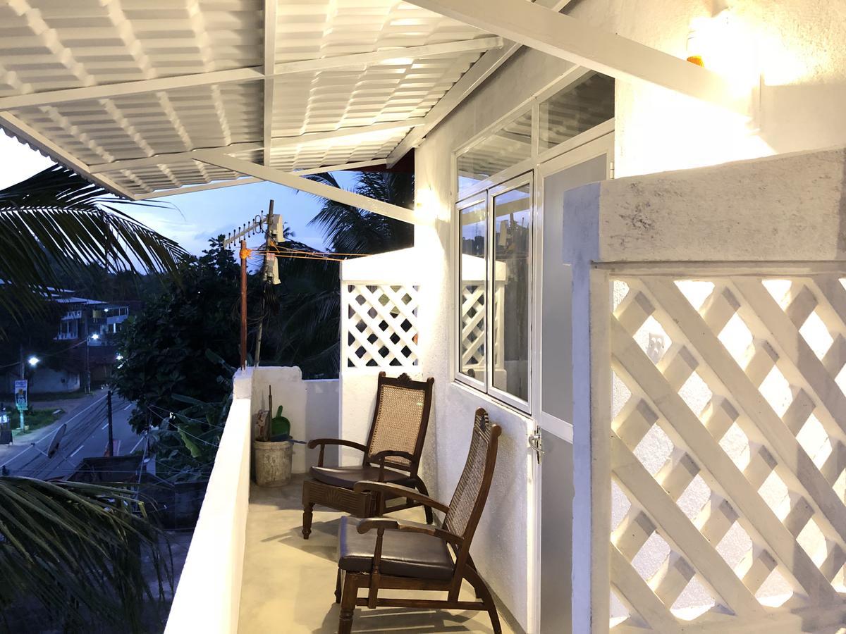 Holiday Inn Unawatuna Ngoại thất bức ảnh