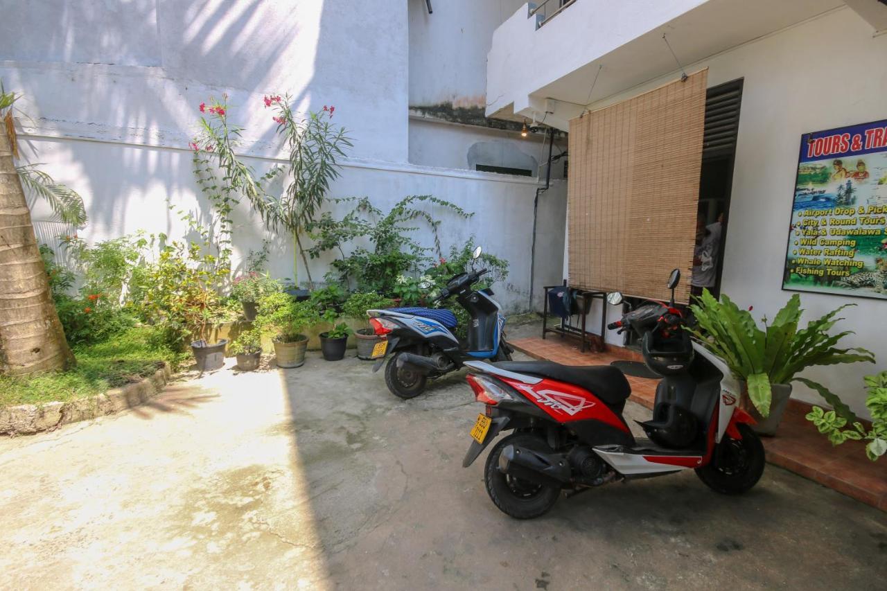 Holiday Inn Unawatuna Ngoại thất bức ảnh